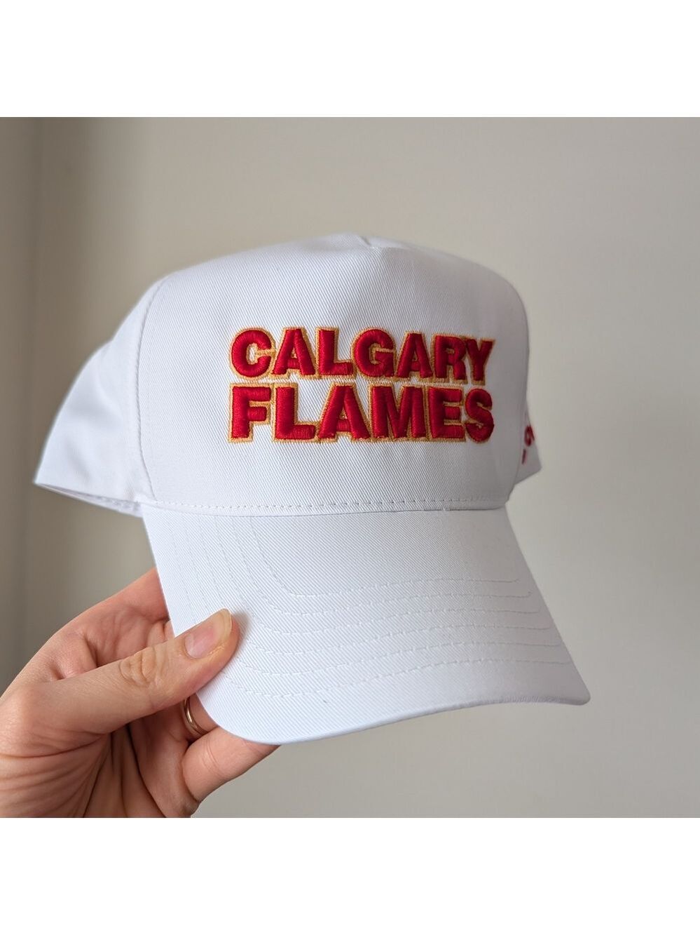 New Men's‎ Calgary Flames White Cap